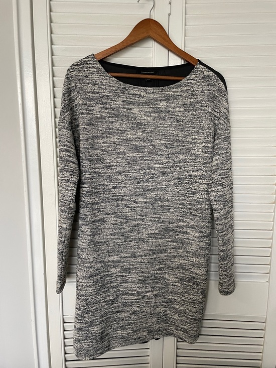 Banana Republic Dresses & Skirts - Banana Republic Gray Marled Long Sleeve Sweater Dress